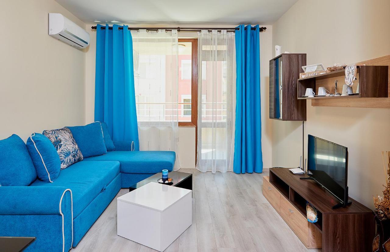 Art Apartments In Pomorie Exterior photo